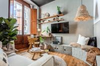 Posezení v ubytování TETELA- 1 Bedroom Apartment with shared pool in Centro