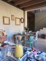 Jedlo v ubytovaní bed & breakfast alebo blízkom okolí