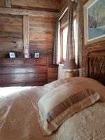 Gallery image of Magnifique chalet en rondins avec sauna - Vercors in Villard-de-Lans