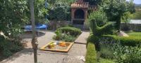 Vonkajšia záhrada v ubytovaní Holiday home Sandra