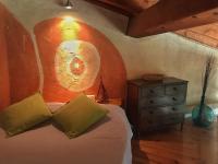 Postel nebo postele na pokoji v ubytování Casa Manel - Loft rústico con encanto