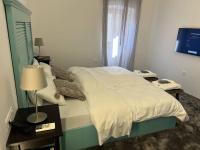 Posteľ alebo postele v izbe v ubytovaní Podgora Experience Suite with jacuzzi