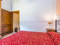 Posteľ alebo postele v izbe v ubytovaní Apartment Falco-8 by Interhome