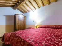 Posteľ alebo postele v izbe v ubytovaní Apartment Falco-8 by Interhome