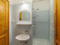 Kúpeľňa v ubytovaní Holiday Home Lago by Interhome