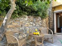 Patio lub wspólna przestrzeń na świeżym powietrzu w obiekcie Apartment by Interhome