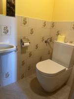 A bathroom at Bauernhof Lehengut