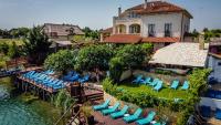 Basen w obiekcie Wellness apartmány Fürst lub w pobliżu