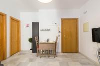 Televízia a/alebo spoločenská miestnosť v ubytovaní WintowinRentals Coqueto apartamento en el Centro de Málaga