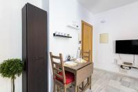 Televízia a/alebo spoločenská miestnosť v ubytovaní WintowinRentals Coqueto apartamento en el Centro de Málaga