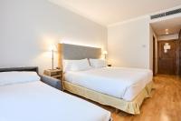 Cama o camas de una habitación en Hotel Silken Villa de Laguardia