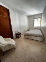 Postel nebo postele na pokoji v ubytování Cambrils140