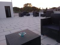 A seating area at B&B Lo Scrigno del Salento