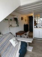 Plan piętra w obiekcie Cute studio Versailles Château