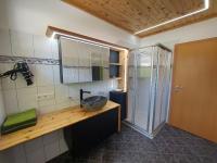Kuchyňa alebo kuchynka v ubytovaní Apartment ZIRMWEBER-Haus