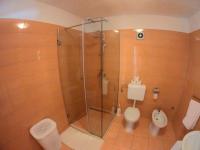 Kúpeľňa v ubytovaní Lifestyle apartment Podstrana