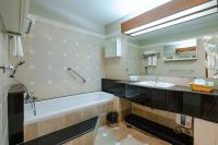 Koupelna v ubytování Whitehouse Condotel