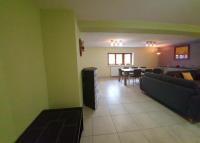 Posedenie v ubytovaní Gîte Lilas, LOFT 2 à 8 personnes, avec salle de jeux et SPA dans la résidence