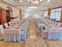 Restaurace v ubytování Hotel Alfa