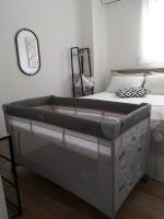Posteľ alebo postele v izbe v ubytovaní Lemon Garden Stylish private apartment