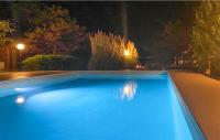 Bazén v ubytovaní Casa Vacanze con piscina - Villa Bentivoglio alebo v jeho blízkosti