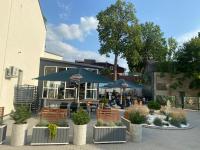 Το κτήριο όπου στεγάζεται  το ξενοδοχείο