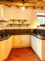Kuchyňa alebo kuchynka v ubytovaní Agriturismo Corte Moranda