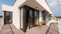 Balkon lub taras w obiekcie Flatbook - Yacht Harbor Apartments Sol Marina