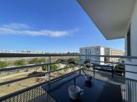 Plan piętra w obiekcie Appartement 2 pièces avec balcon, proche gare et commerces, parking privé, ménage inclus, La Rochelle - FR-1-246-637