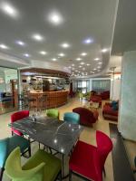Posezení v ubytování Terra Europe Brontes Hotel