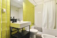 Koupelna v ubytování Wehaus - Exclusive & nordic style apartment in Murcia