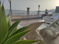 A general sea view or a sea view taken from the holiday home