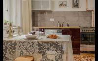 Kuchyňa alebo kuchynka v ubytovaní BudapeStayz - Bacso Apartments