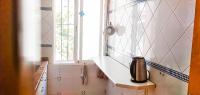 A bathroom at Sweet Room in Malaga Center "Homestay" - Habitación Alojamiento en Apartamento