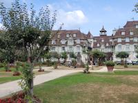 Ogród w obiekcie Deauville centre et mer