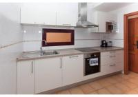 Kuchyň nebo kuchyňský kout v ubytování Anahi Homes Corralejo - Villa Brezo 3