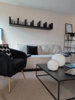 Część wypoczynkowa w obiekcie Le 3 appartement vue mer avec jardin 100m de la plage et de la thalasso