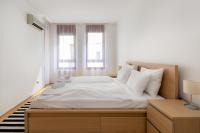 Posteľ alebo postele v izbe v ubytovaní Super central, 2-bedroom apartment with terrace