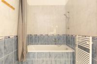 Kúpeľňa v ubytovaní Super central, 2-bedroom apartment with terrace