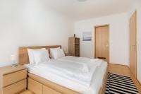 Posteľ alebo postele v izbe v ubytovaní Super central, 2-bedroom apartment with terrace