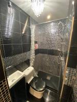 Łazienka w obiekcie LUXURY room en MADRID