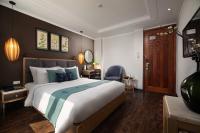 Hotel Emerald Waters Classyにあるベッド