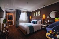 Hotel Emerald Waters Classyにあるベッド