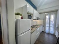 A kitchen or kitchenette at Dreamsrome Lux