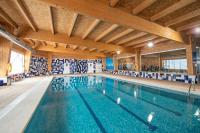 The swimming pool at or close to Hotel Benidorm East by Pierre & Vacances