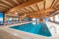 The swimming pool at or close to Hotel Benidorm East by Pierre & Vacances