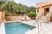 Bazén v ubytování Olive Villas nebo v jeho okolí