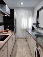 Kuchnia lub aneks kuchenny w obiekcie La Brisa apartamento