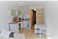 Kuchnia lub aneks kuchenny w obiekcie La Foux d'Allos STUDIO 4 PERSONNES 23m2 résidence les Etoiles