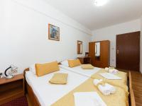 Posteľ alebo postele v izbe v ubytovaní Apartment Villa Saba-1 by Interhome